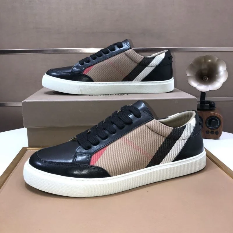 Burberry Low Shoes Modern 17140
