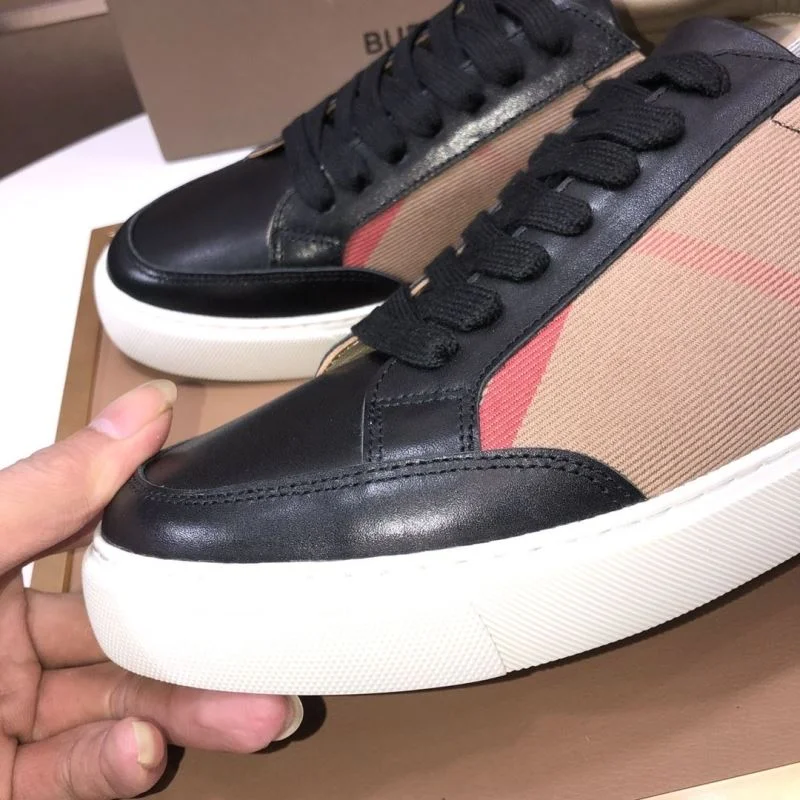 Burberry Low Shoes Modern 17140
