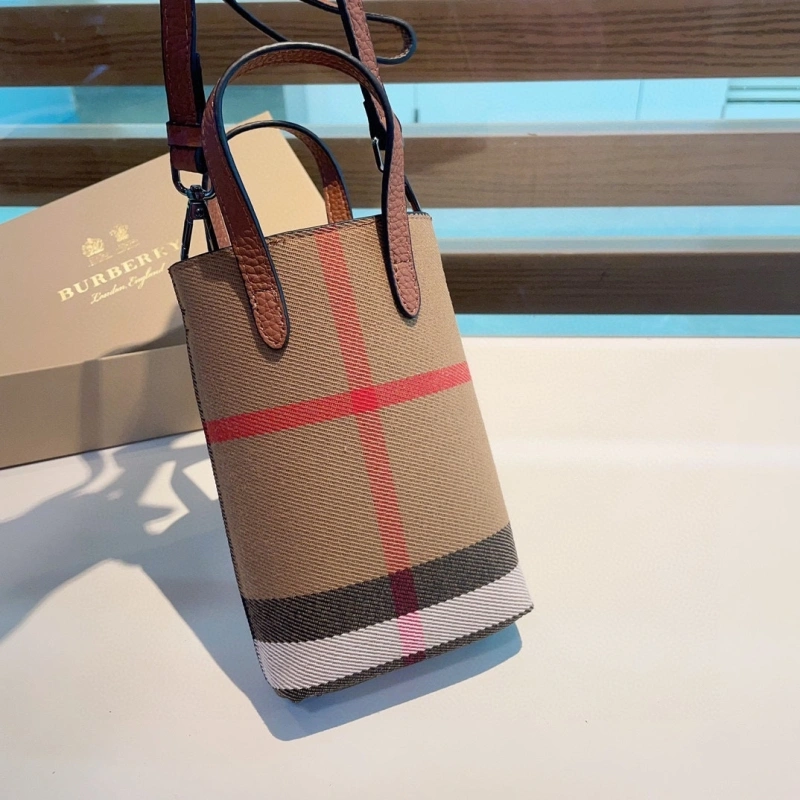 Thermal Burberry Mobile Cases 268258