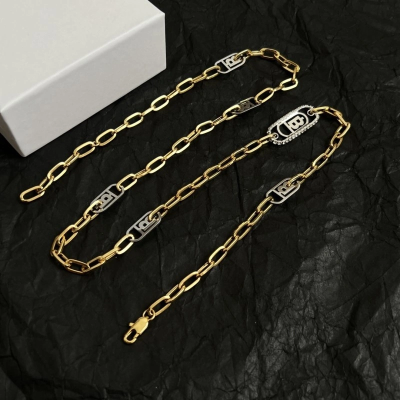 Burberry Necklaces Chic 208151