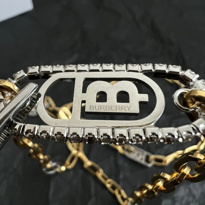 Burberry Necklaces Chic 208151