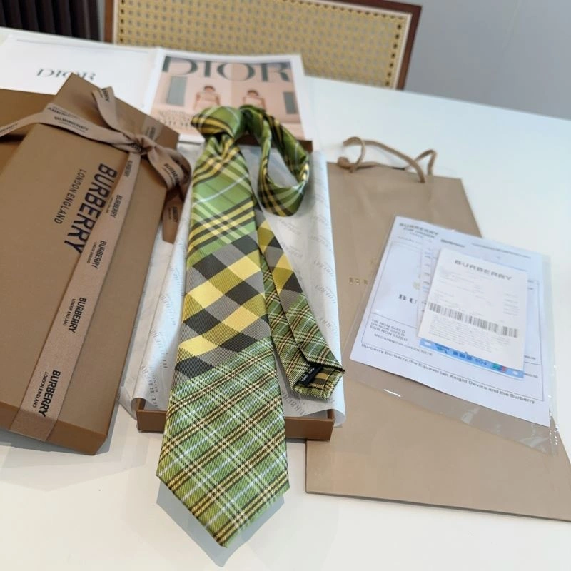 Burberry Neckties Bright 269040