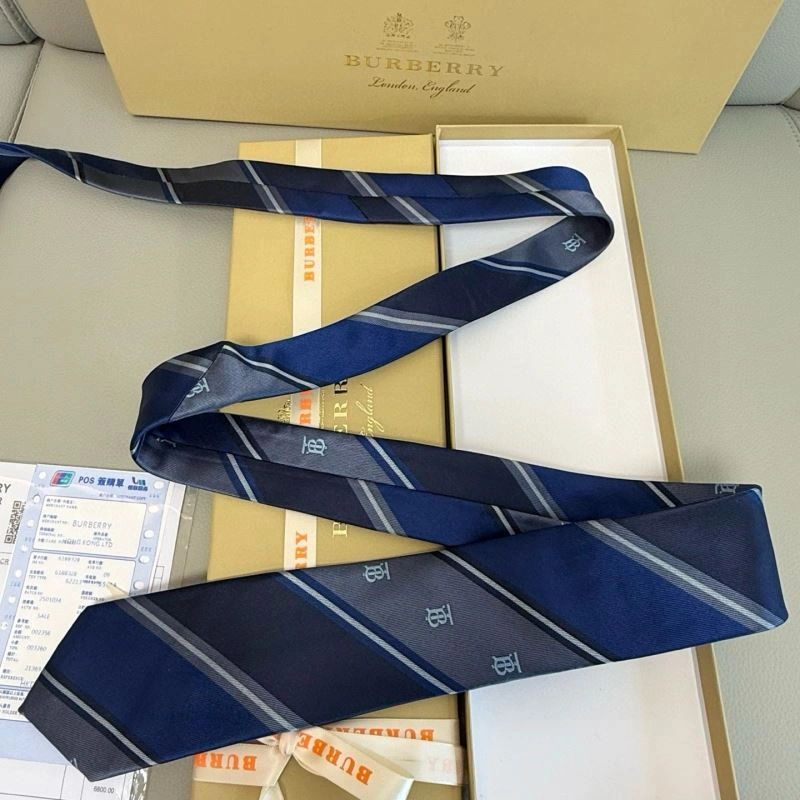 Burberry Neckties MultiPurpose 269041