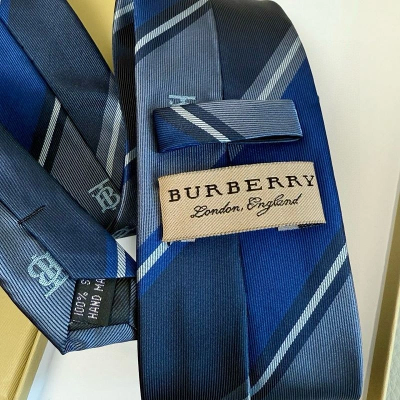 Burberry Neckties MultiPurpose 269041