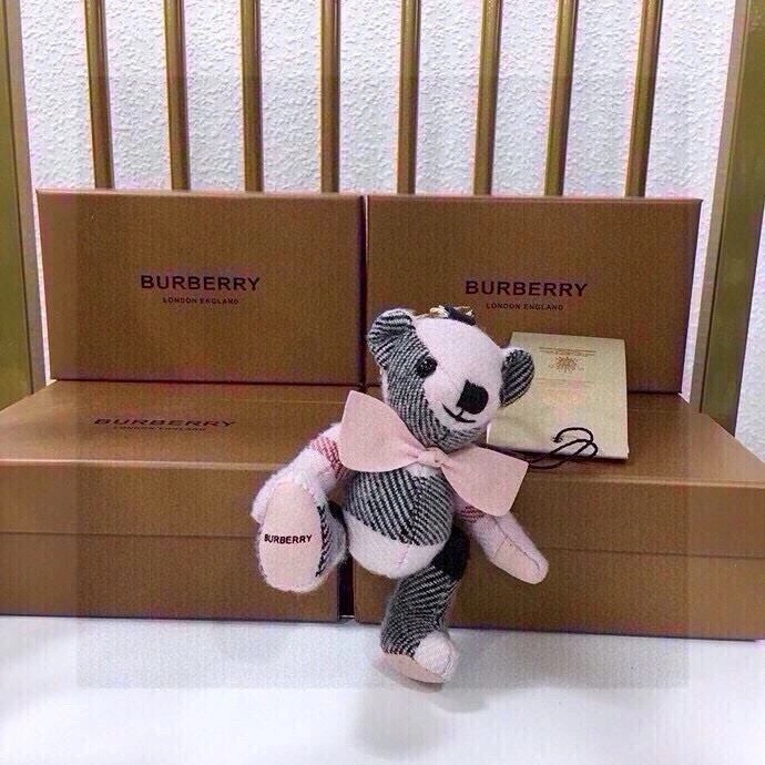 Seasonal Burberry Ornaments 269271