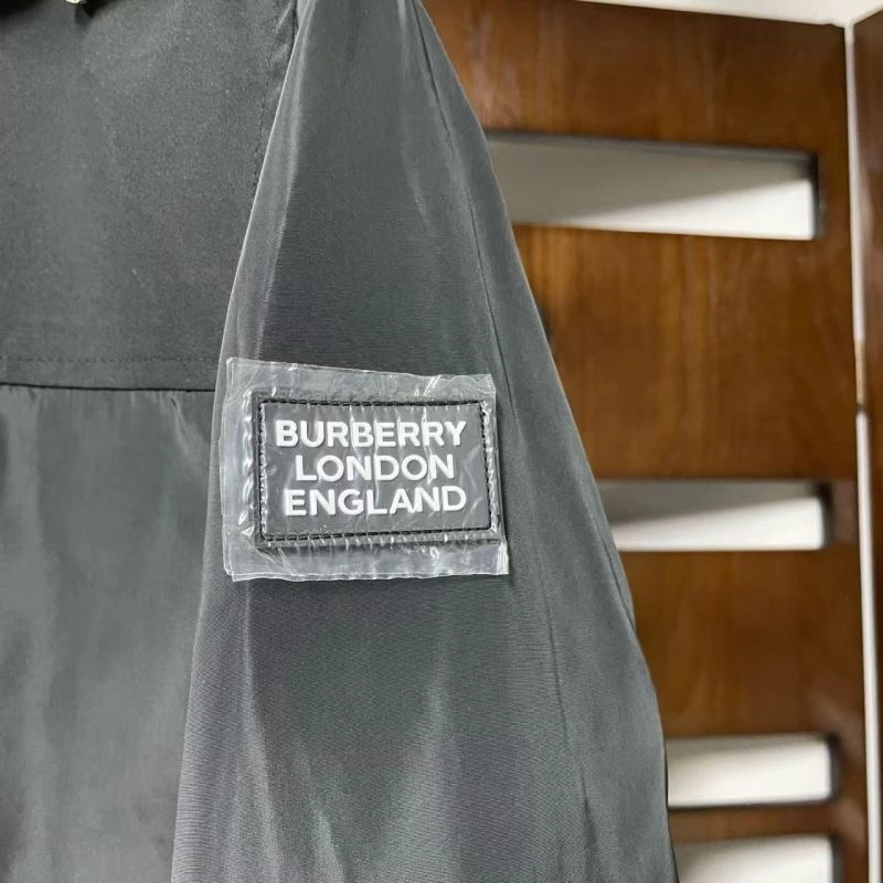 Burberry Outwear SmartChoice 99527