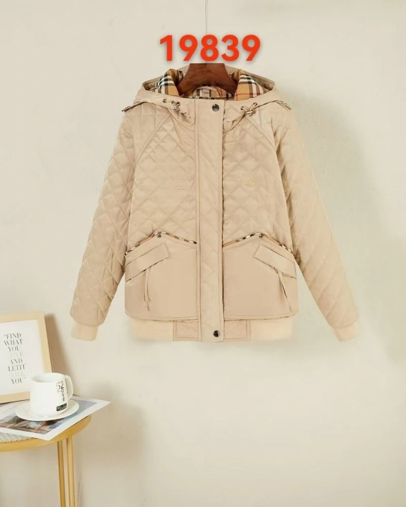 Breathable Burberry Outwear 104752