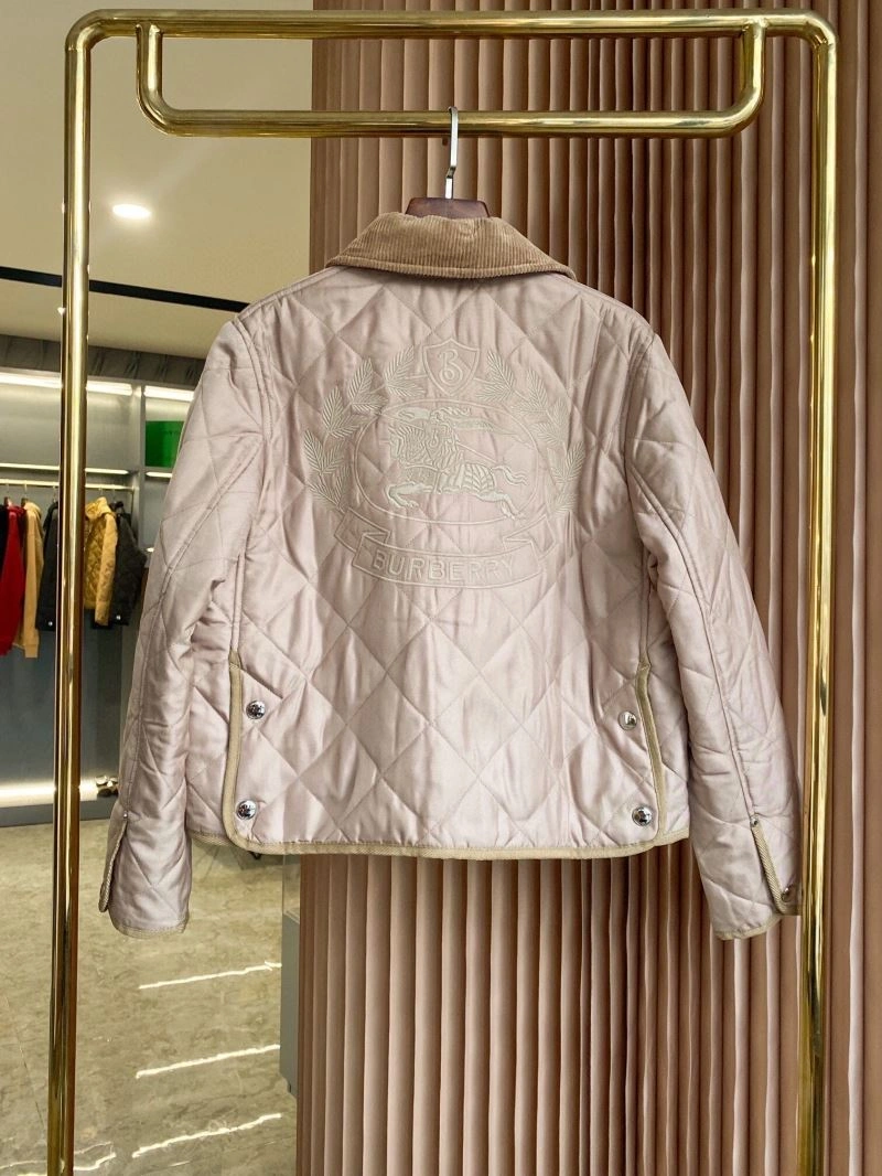Burberry Outwear EasyMatch 104717