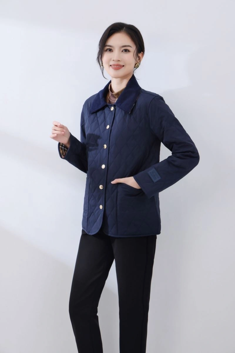Sustainable Burberry Outwear 104745