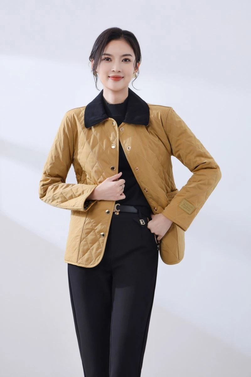 Burberry Outwear SportInspired 104707
