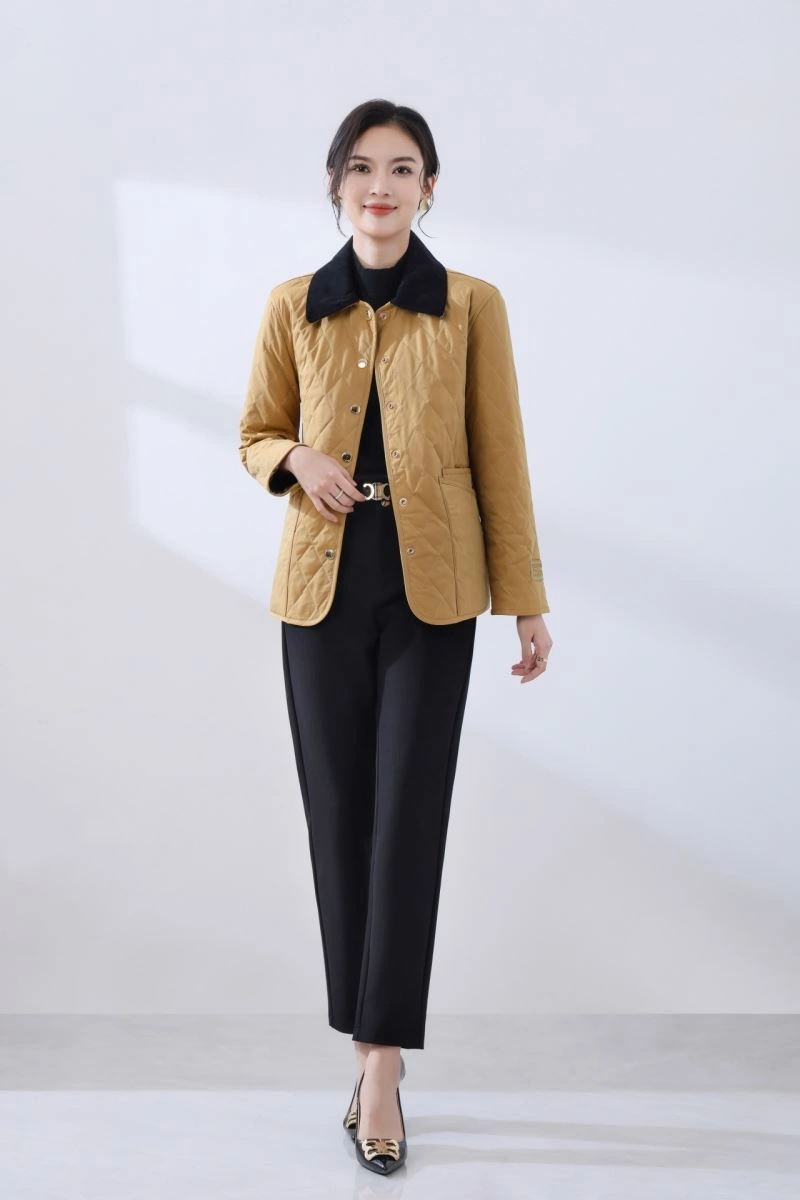 Burberry Outwear SportInspired 104707