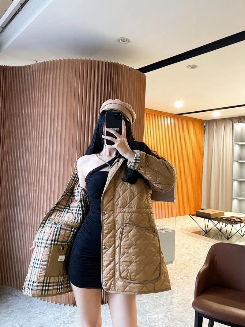 Modern Burberry Outwear 104746