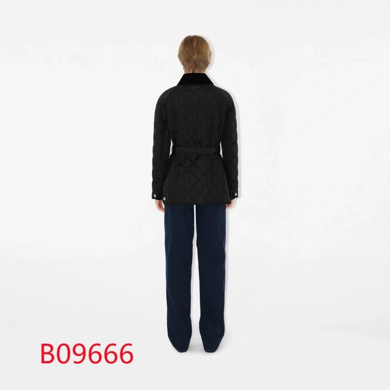 Comfortable Burberry Outwear 104701