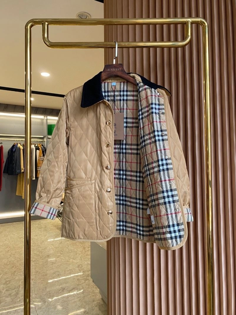Burberry Outwear Sustainable 104703