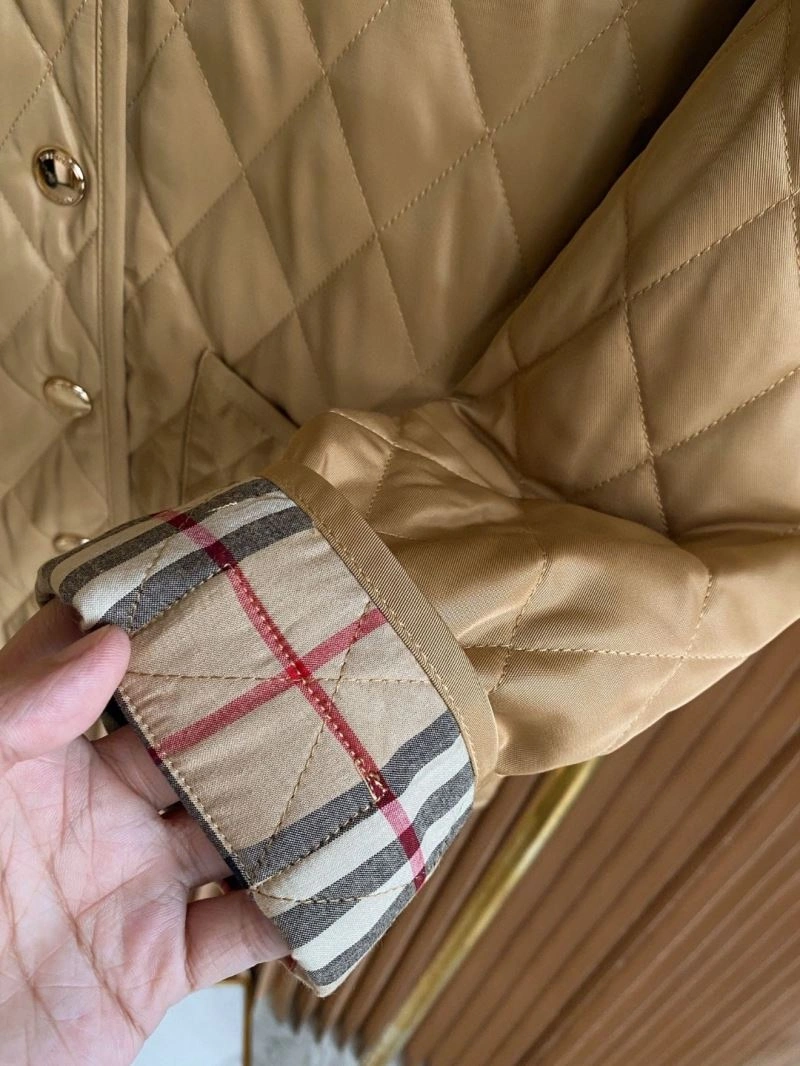 Burberry Outwear Sustainable 104703