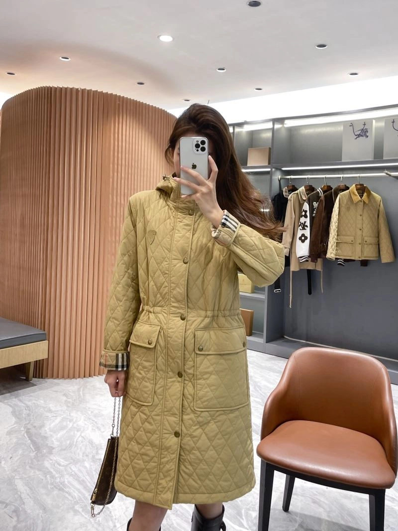 Chic Burberry Outwear 104739