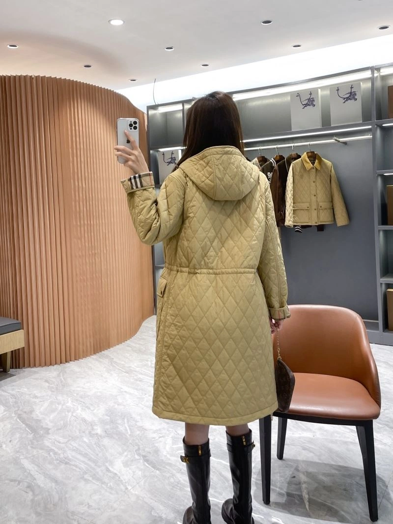 Chic Burberry Outwear 104739