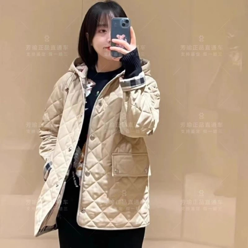 WaterResistant Burberry Outwear 104702