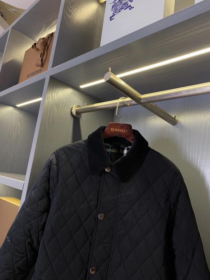 Efficient Burberry Outwear 104698