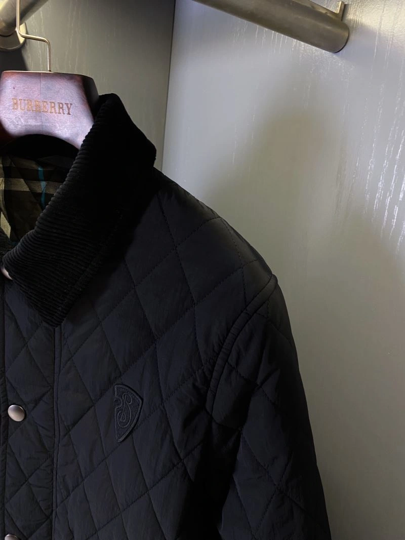 Efficient Burberry Outwear 104698