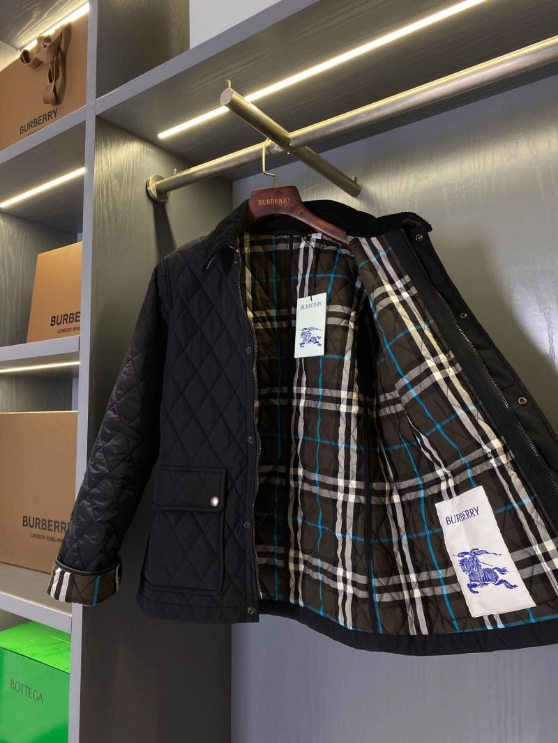 Efficient Burberry Outwear 104698