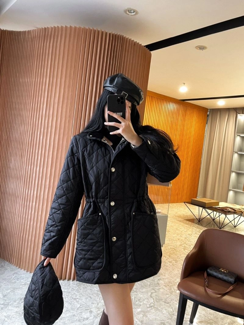Burberry Outwear WeatherProof 104697