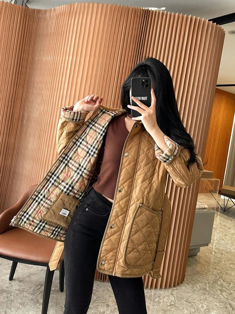 Burberry Outwear Stretchable 104695