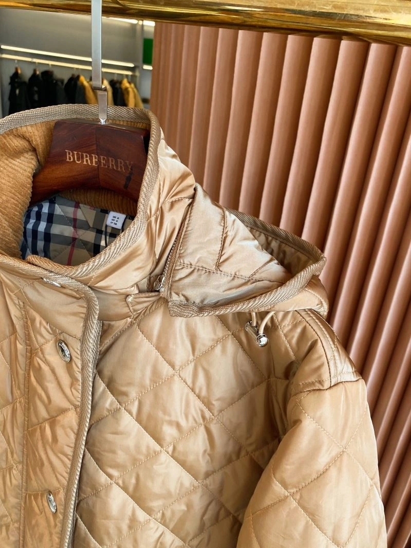 Burberry Outwear DailyWear 104690