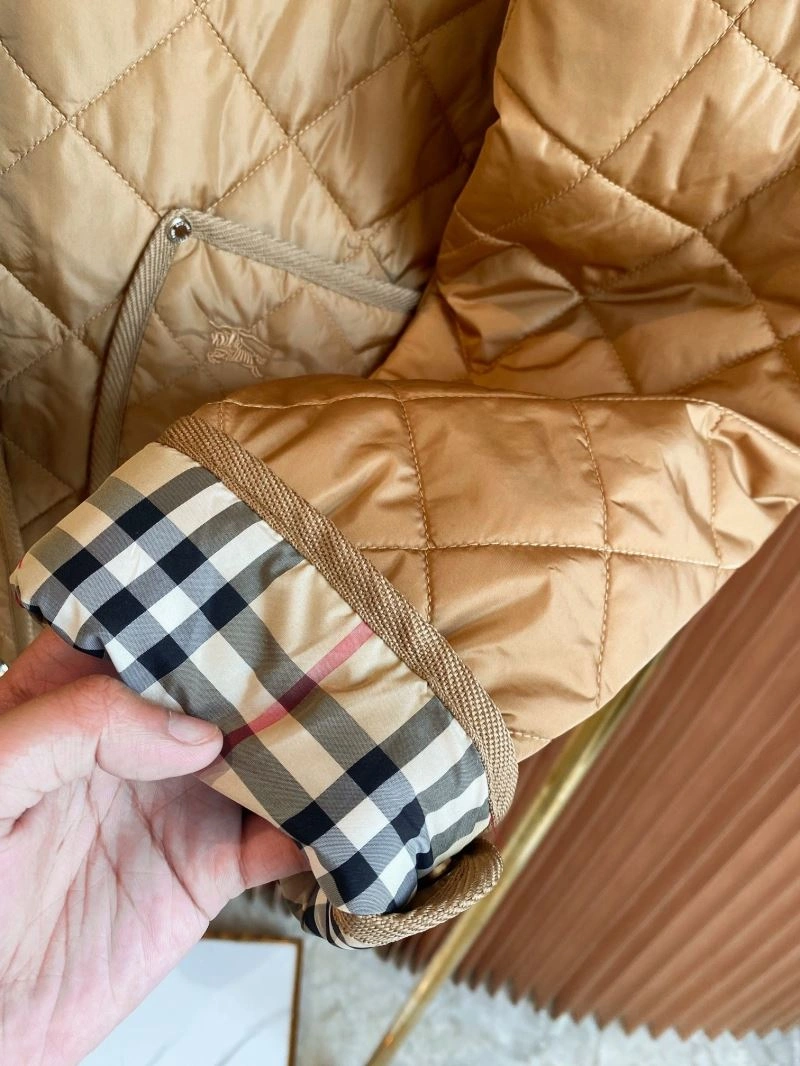 Burberry Outwear DailyWear 104690