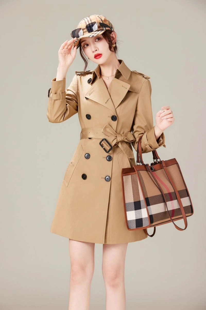 Burberry Outwear Unisex 104674