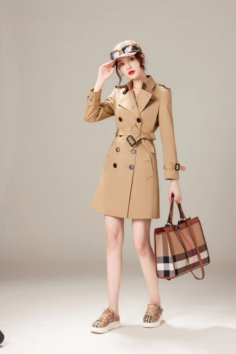 Burberry Outwear Unisex 104674