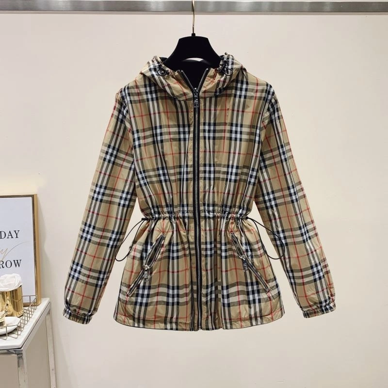 Stylish Burberry Outwear 104672
