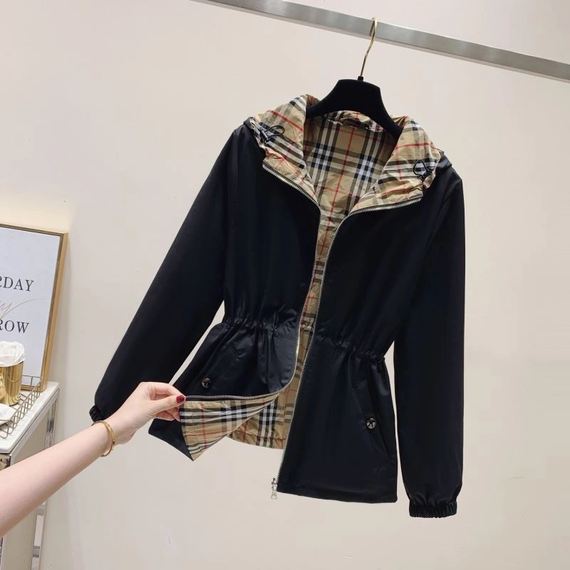 Stylish Burberry Outwear 104672