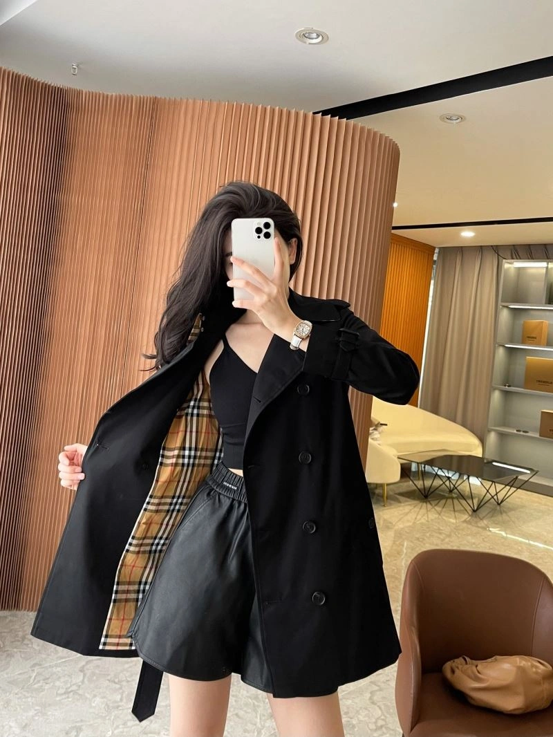 WellDesigned Burberry Outwear 104712