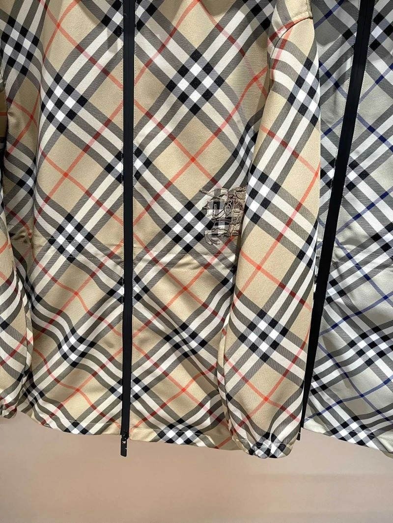 Tailored Burberry Outwear 104667