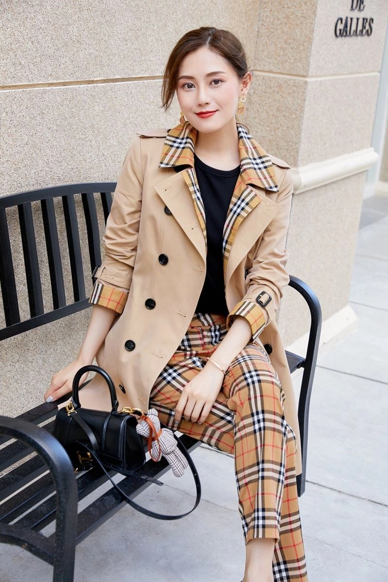 Bold Burberry Outwear 104666