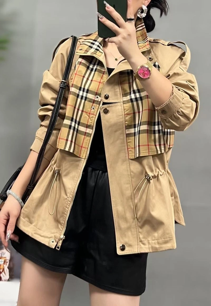 Burberry Outwear WeatherProof 104650