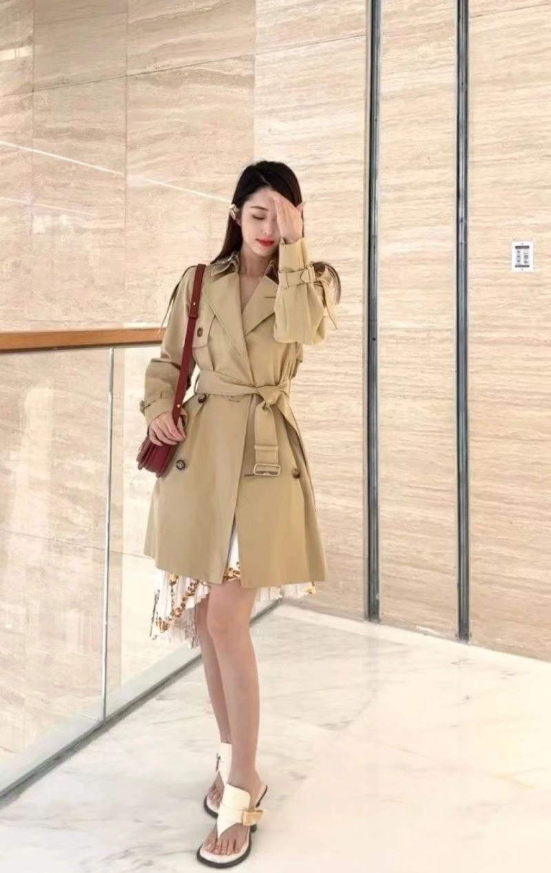 Burberry Outwear OdorResistant 104648