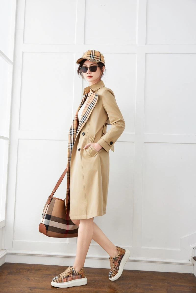 BestValue Burberry Outwear 104649