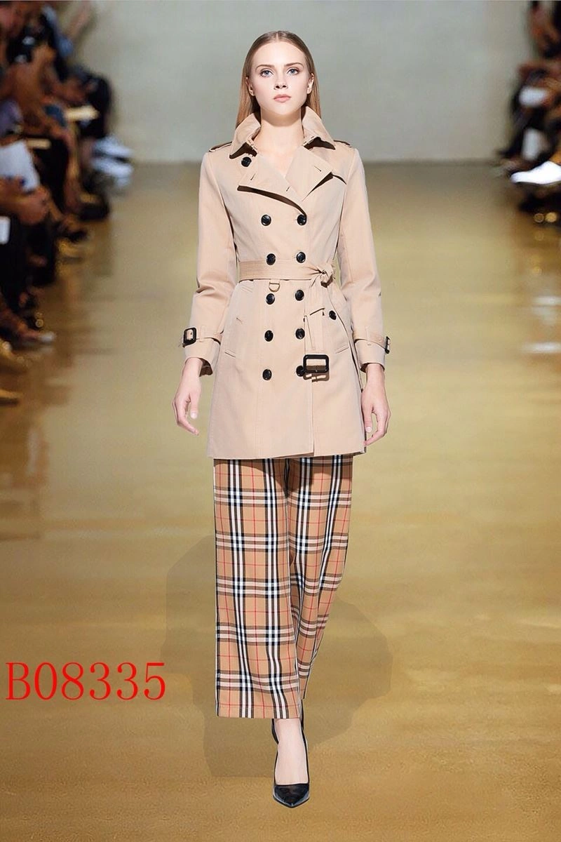 Burberry Outwear GoAnywhere 104682