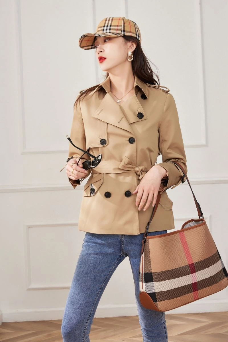 RelaxedFit Burberry Outwear 104671