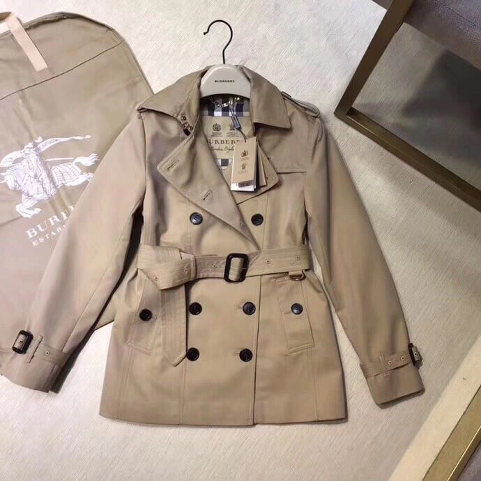 Burberry Outwear Unisex 104640