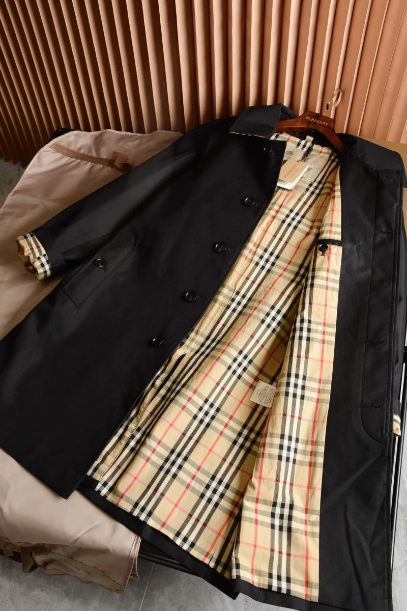Sustainable Burberry Outwear 104638