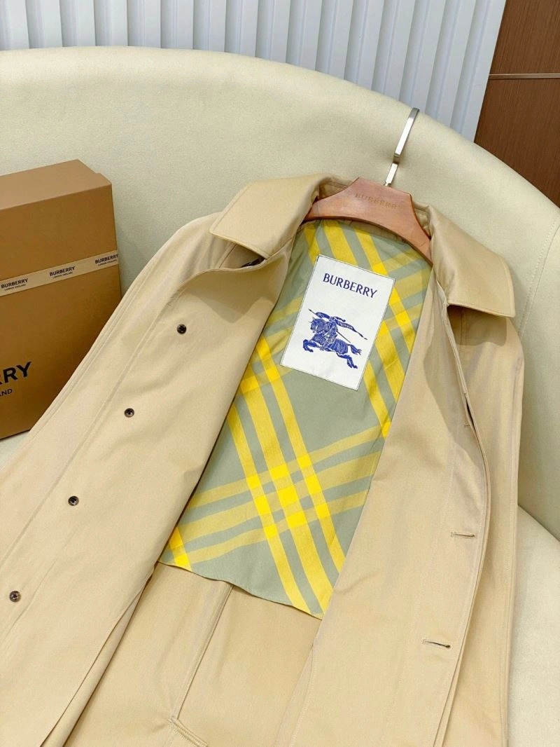 Burberry Outwear StreetReady 104636