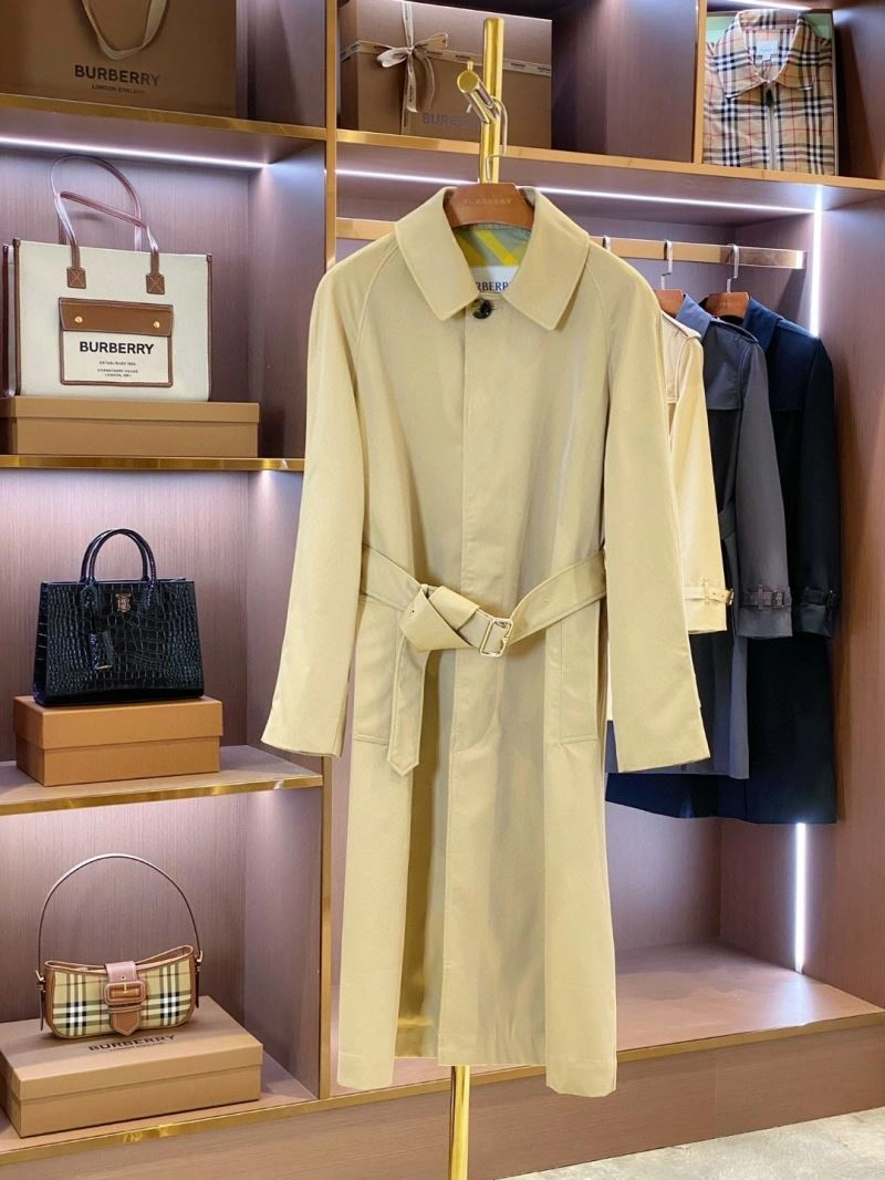 Burberry Outwear Breathable 104642