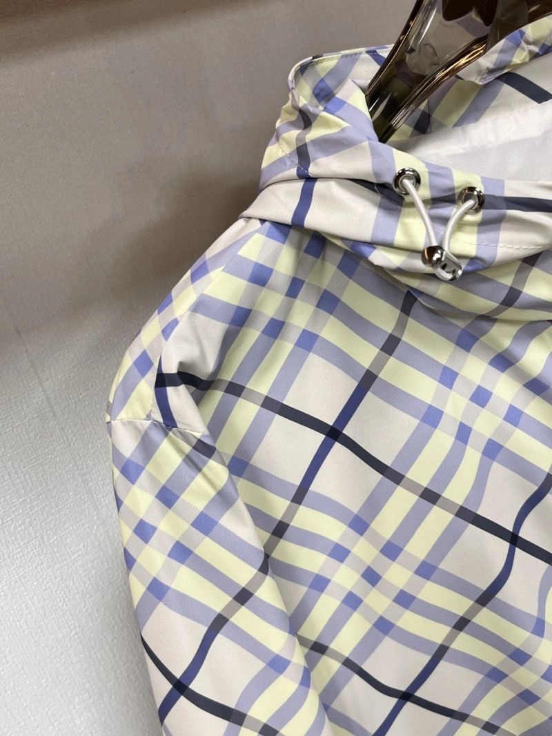 TravelReady Burberry Outwear 104680