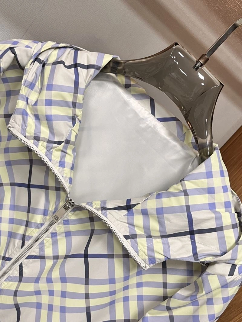 TravelReady Burberry Outwear 104680