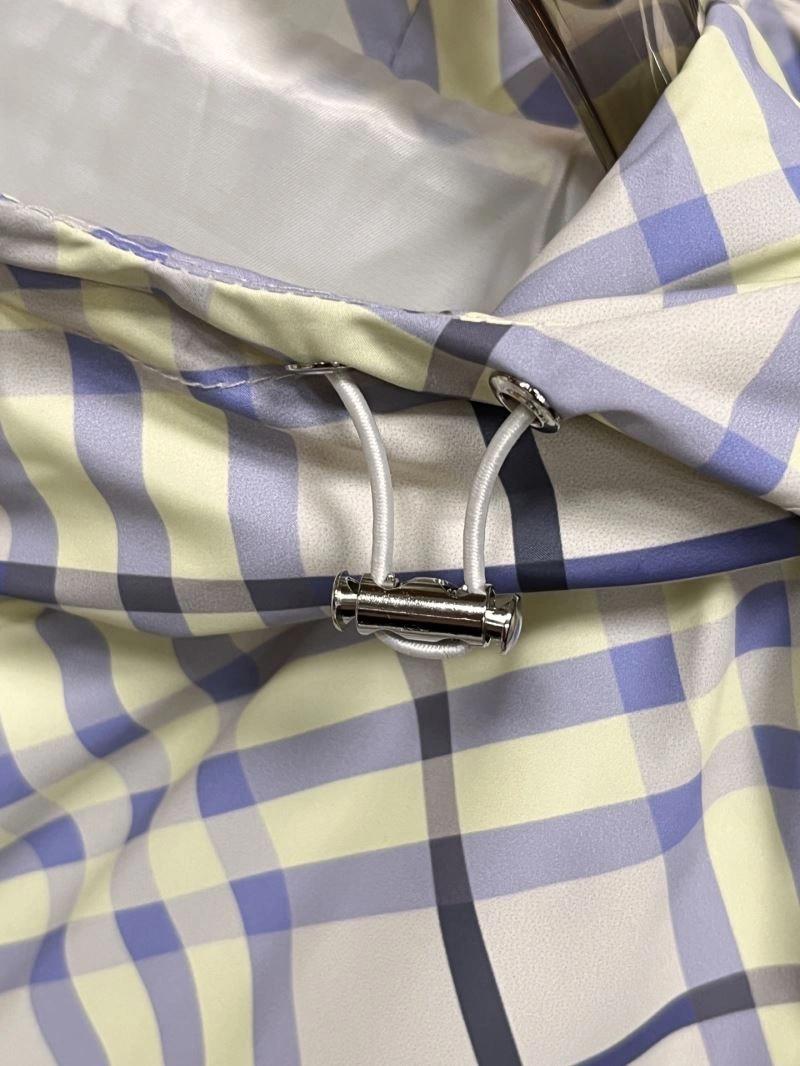 TravelReady Burberry Outwear 104680