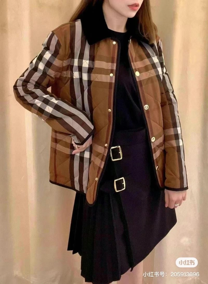 Burberry Outwear Soft 104628