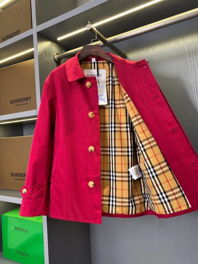 Burberry Outwear TravelReady 104676